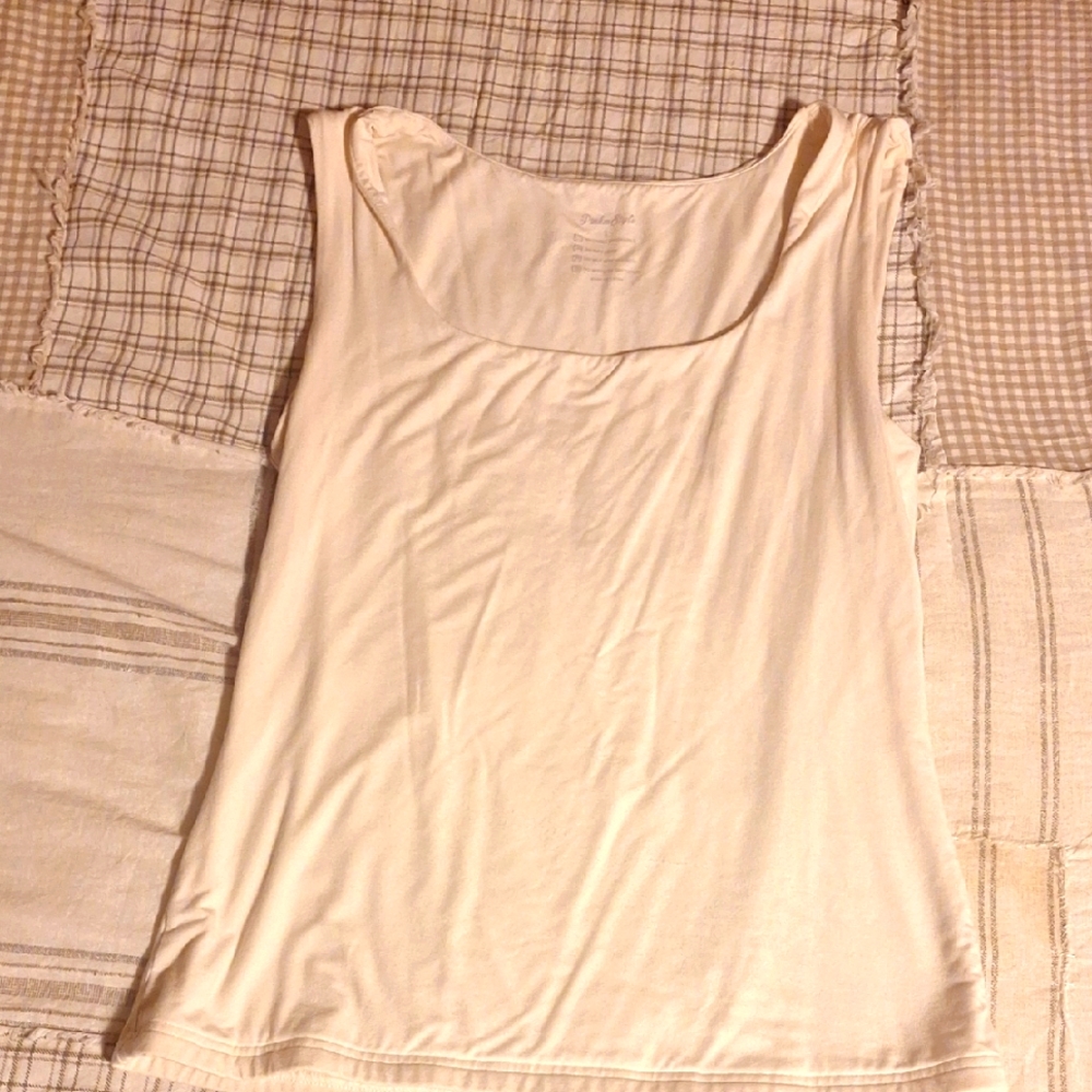 Pink m style top size large